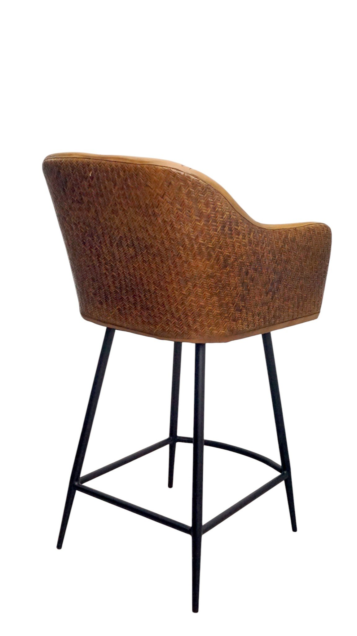 Mools Handicrafts Chesterfield Leather Bar Chair - Image 4